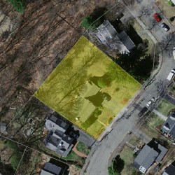 29 Manchester Rd, Newton MA 02461-1120 aerial view