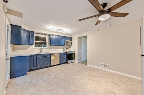 1302 Clark St, Pittsburgh PA  15221-1808 exterior