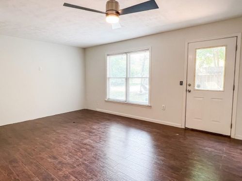 8690 Stone Riv Dr, Gainesville GA 30506-4854 exterior