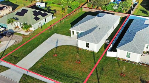 1749 California Blvd, Fort Pierce FL 34953-1159 exterior