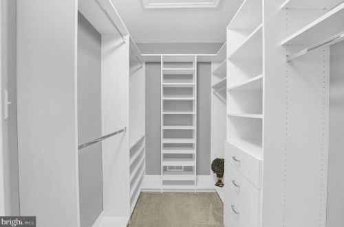 20 Venuti Dr, Chester PA 19014-3600 exterior