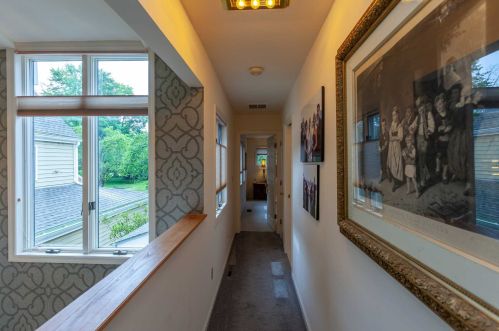 204 Dogwood Ct, Poughkeepsie NY exterior