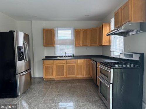 508 Godfrey Ave, Philadelphia PA 19126-3834 exterior