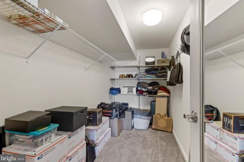 5250 Maris Ave, Alexandria VA exterior