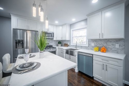 331 Haven Ave, Scotch Plains NJ  07076-1107 exterior