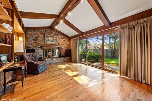 333 Sturges Pkwy, Elmhurst IL 60126-3339 exterior