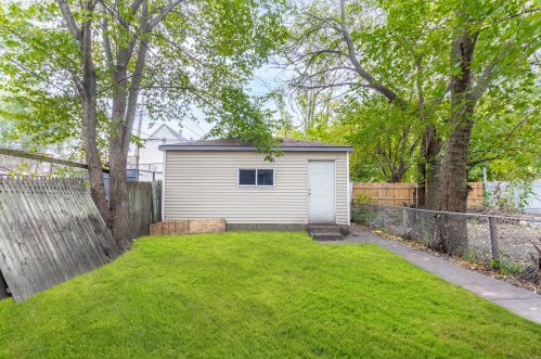 5347 Wood St, Chicago IL 60609-5735 exterior