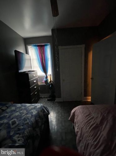 4107 Marshall St, Philadelphia PA 19140-2520 exterior