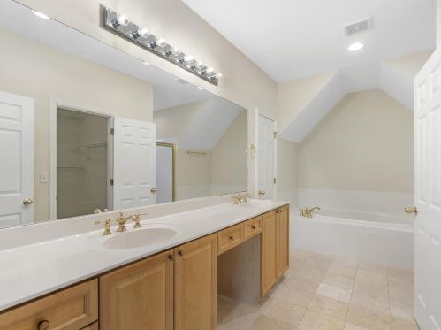 304 Crossing Valley Ln, Atlanta GA 30339-2944 exterior