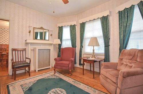 11 Falkland St, Boston MA exterior