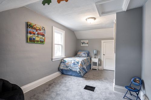 5946 40th St, Milwaukee WI  53209-3923 exterior