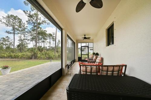 3841 10 Ave, Naples FL 34117-4979 exterior