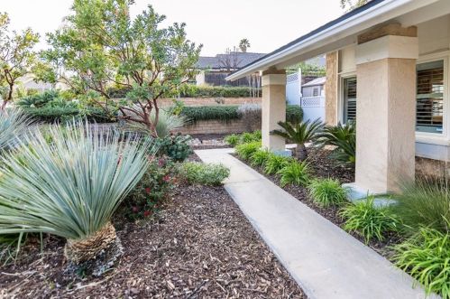 2249 Trafalgar Ave, Riverside CA 92506-4627 exterior