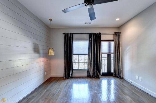 550 Bismark Rd, Atlanta GA 30324-4101 exterior