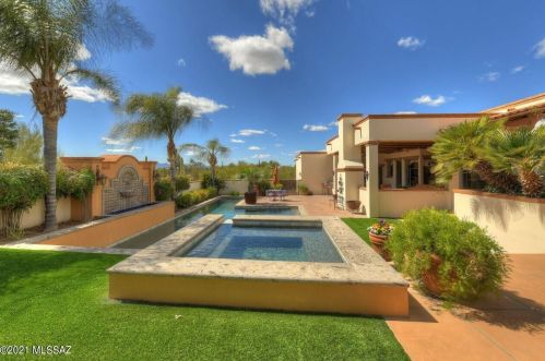 4820 Camino Escuela, Tucson AZ 85718-5914 exterior