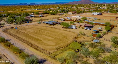 36425 10 St, Phoenix AZ 85085-7781 exterior