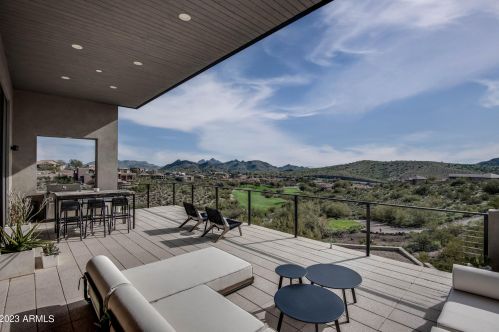 13218 17th Pl, Phoenix AZ  85022-5069 exterior