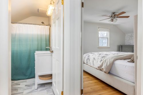 108 Capisic St, Portland ME  04102-2247 exterior