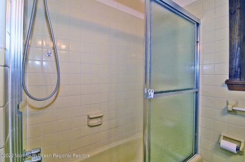 202 Conifer Dr, Lacey NJ 08731-3003 exterior