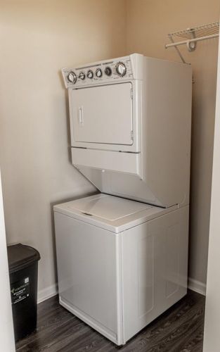 4554 Glenwick Ln, Dallas TX  75205-4622 exterior