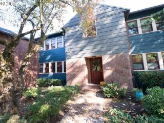 245 61st Ave, Portland, OR 97213-3829