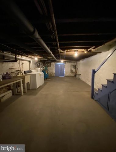 2107 65 St, Philadelphia PA 19142-2028 exterior