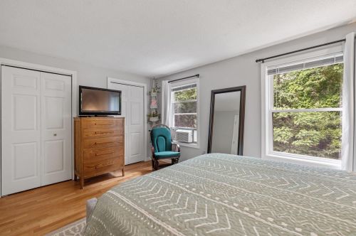 18 Great Fls Dr, Concord NH 03303-1594 exterior