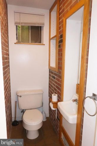 618 Kater St, Philadelphia PA 19147-1817 exterior