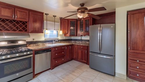 6611 Brownsville Rd, Pittsburgh PA  15236-3534 exterior