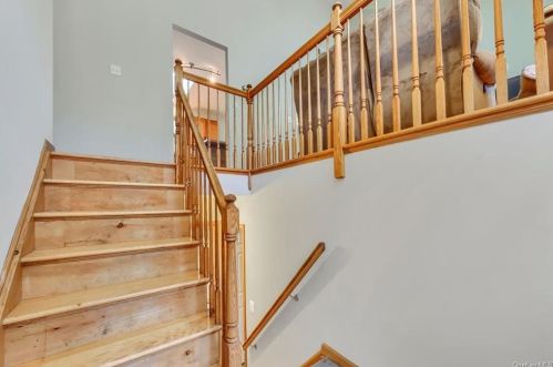 2478 Mt Hope Rd, Middletown NY 10940-7317 exterior