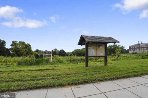 6409 Eastern Ave, Silver Spring MD  20912-4728 exterior