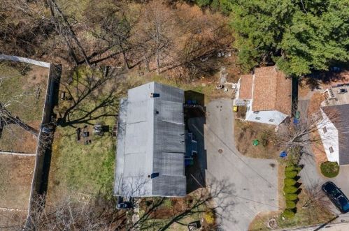 617 Grv St, Newton MA 02466-2209 exterior