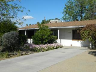 6709 24th Dr, Phoenix, AZ 85015-1023