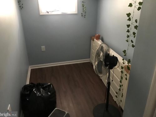 860 Quinton Ave, Trenton NJ 08629-2403 exterior