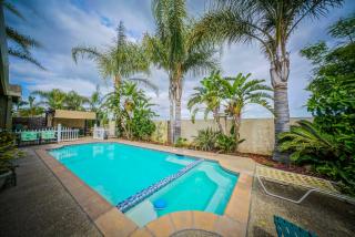 492 Stanwick St, Los Angeles, CA 94513-6312