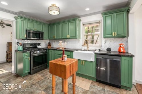 1286 Calhoun Ter, Atlanta GA  30314-2620 exterior