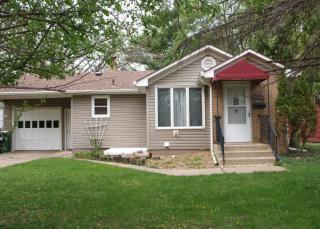 1405 Oxford St, Hopkins MN  55343-1914 exterior