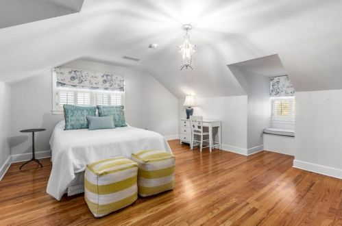 965 Grn St Cir, Gainesville GA 30501-2204 exterior