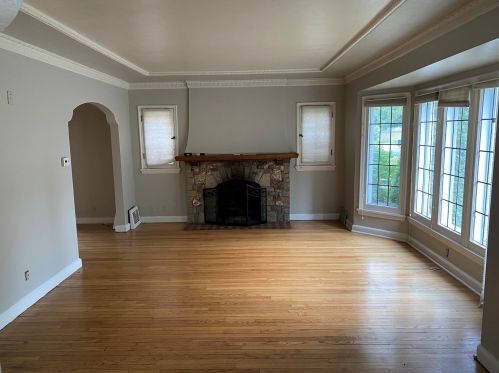 5600 Auer Ave, Milwaukee, WI 53216-3134