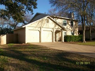 11401 Blackmoor Dr, Austin TX  78759-4483 exterior