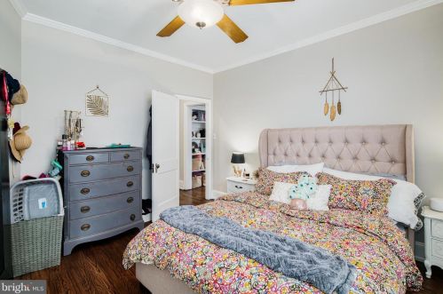 426 Leverington Ave, Philadelphia PA 19128-3314 exterior