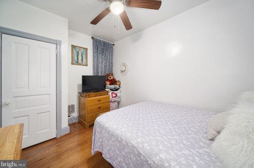 3646 9 St, Philadelphia PA 19140-4319 exterior