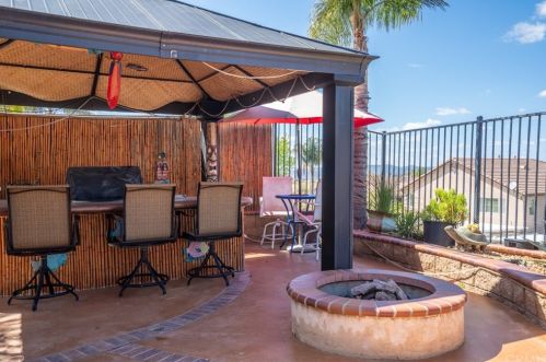 44374 Nighthawk Pass, Temecula CA 92592-1315 exterior