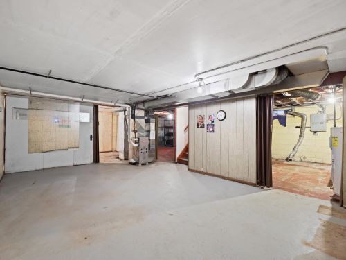 4921 24th Pl, Milwaukee WI 53209-5613 exterior