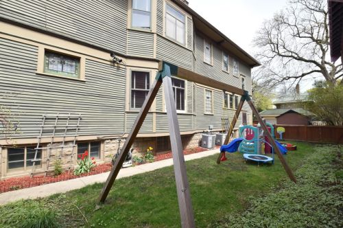 1800 51, Milwaukee WI 53208-1742 exterior