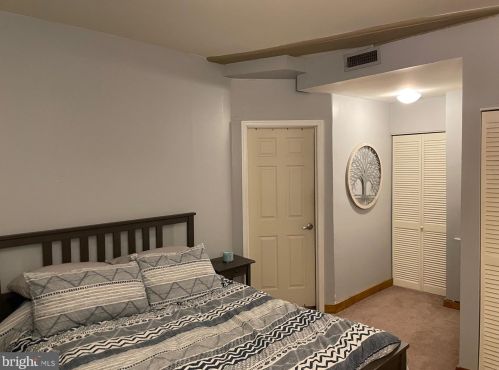 122 Chestnut St, Philadelphia PA 19106-3023 exterior