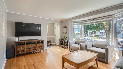 9539 Hamlin Ave, Chicago IL 60655-4013 exterior