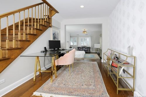 544 North St, Greenwich CT 06830-3450 exterior