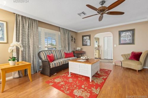 1460 Sunshine, Fort Pierce FL 34952-6009 exterior