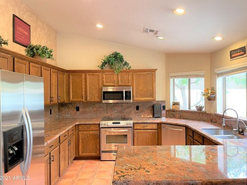 26274 47th Pl, Phoenix AZ  85050-8598 exterior